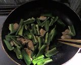 簡単！ピーマンと鶏肉のみそ炒め作り方2写真