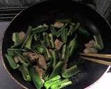 簡単！ピーマンと鶏肉のみそ炒め作り方2写真