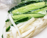 かぶの漬物。きゅうりとかぶ皮の酢の物。作り方2写真