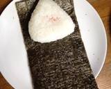 おいしい朝ごはん♪すじこおにぎり作り方5写真