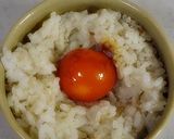 冷凍卵の醤油漬け黄身入れおにぎり作り方3写真
