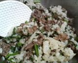 牛肉と春菊の混ぜご飯作り方3写真