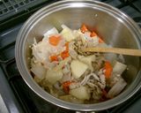 あったか具だくさん味噌汁♡甘糀入り作り方3写真