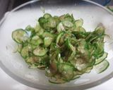 お弁当のおかずに、きゅうりの酢の物。作り方5写真