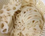 蓮根の簡単さっぱりお酢炒め♡作り方1写真