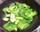 青梗菜（チンゲンサイ）と鶏肉の炒めもの作り方3写真
