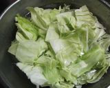 キャベツとイカのケチャップ煮作り方1写真