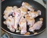 玉ねぎと鶏手羽元・トマトの赤ワイン煮作り方2写真