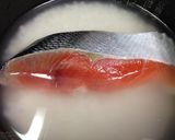 甘塩鮭とめひびの炊き込みご飯作り方1写真