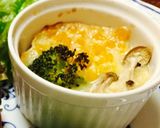 ブロッコリーとしめじのココットカマン♪♪作り方2写真