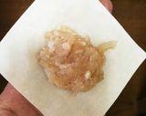 ワンタンしゅうまいの皮で鶏ミンチ揚げ作り方2写真