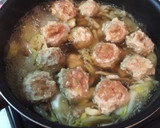 うまうま♪鶏団子とたっぷり野菜のみぞれ鍋作り方3写真