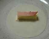 余った餃子皮で!薩摩芋&ハムチーズ揚げ☆作り方3写真