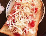 簡単！食パンピザ♪作り方2写真