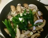 ほうれん草ときのこのバターソテー作り方5写真