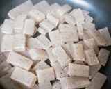 砂肝とこんにゃくのピリ辛味噌炒め♡作り方2写真
