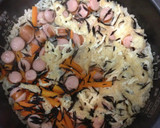 簡単 麺つゆとウインナーで炊き込みごはん作り方7写真