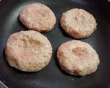 簡単！ふっくら！チーズINハンバーグ♡作り方6写真