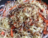 春菊と牛そぼろのオイスター焼きそば作り方7写真