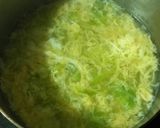 朝食に簡単！キャベツともやしのかきたま汁作り方3写真