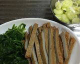 あげみとほうれん草の塩麹炒め作り方1写真