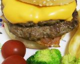 肉々しい食べごたえ！ハンバーガーのパティ作り方9写真