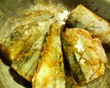 カレー風味爆発☆秋刀魚（又は鯖）の煮付け作り方1写真