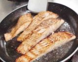 秋鮭のソテー☆バター醤油ぅ♪作り方4写真