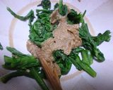 ごまみその応用　チンした春菊で作り方1写真