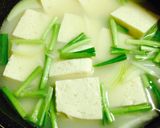 豆腐とニラのほっこり鶏白湯スープ♫作り方2写真