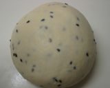 次の日もしっとり●黒ゴマ☆チーズパン☆作り方5写真