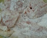 塩麹でやわらか〜♬鶏胸肉のれもん煮♡作り方3写真