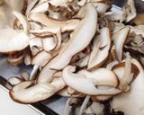 椎茸、舞茸で松茸風味の肉巻きフライ作り方1写真