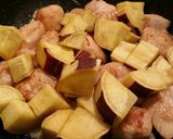 食欲そそる!!鳥とさつまいもの炒め物作り方7写真