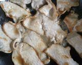簡単☆豚ロース薄切りのソース丼作り方1写真