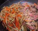 ＊牛肉とごぼうの炒め煮＊作り方4写真