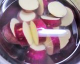 レンジで超簡単♡ほっこり薩摩芋のごま煮作り方1写真