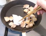 パリパリ鶏もも肉のネギ塩レモンだれ添え♡作り方5写真