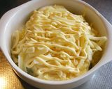 簡単おつまみ！美味しい餃子グラタン♪作り方5写真