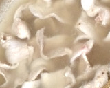 簡単！おいしい一人鍋♡豚の水炊き♪牡蠣入作り方7写真