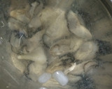 簡単！おいしい一人鍋♡豚の水炊き♪牡蠣入作り方5写真
