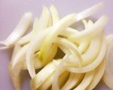 お弁当にも♡豚コマ巻き巻きたまねぎ作り方1写真