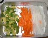 野菜たっぷり梅ツナマヨどんぶり作り方1写真