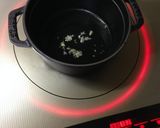 ストウブミニ(12)でチキンの水煮作り方3写真
