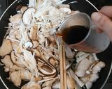 子供が喜ぶ鳥胸肉ときのこのバタポン炒め作り方13写真