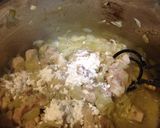 鶏と玉ねぎとキノコのバルサミコ風味スープ作り方3写真