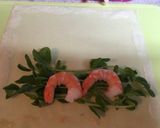 エビと豆苗とチーズの春巻作り方3写真