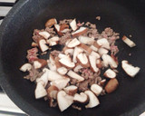 豆苗としいたけの中華風味噌炒め作り方4写真