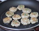 お弁当にも✤豚肉とれんこんの丸め焼き作り方7写真