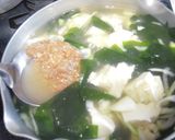我が家のお味噌汁＊お豆腐とねぎとわかめ＊作り方3写真